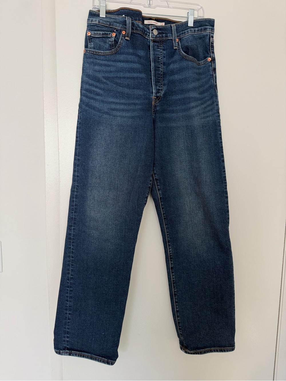 Classic women's Dark Blue Straight-Leg Jeans
